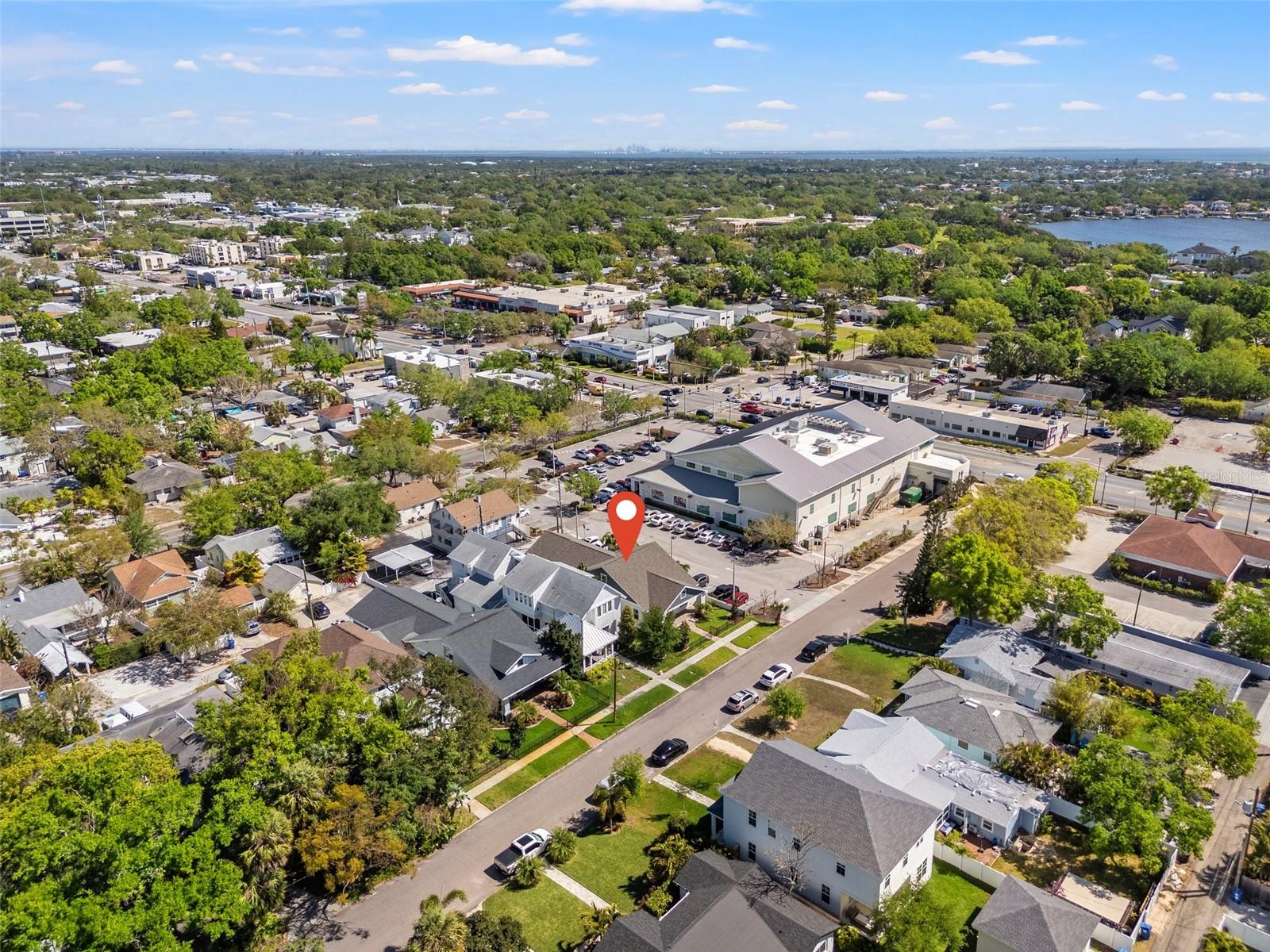 Image 3 of 44 For 445 29th Avenue N