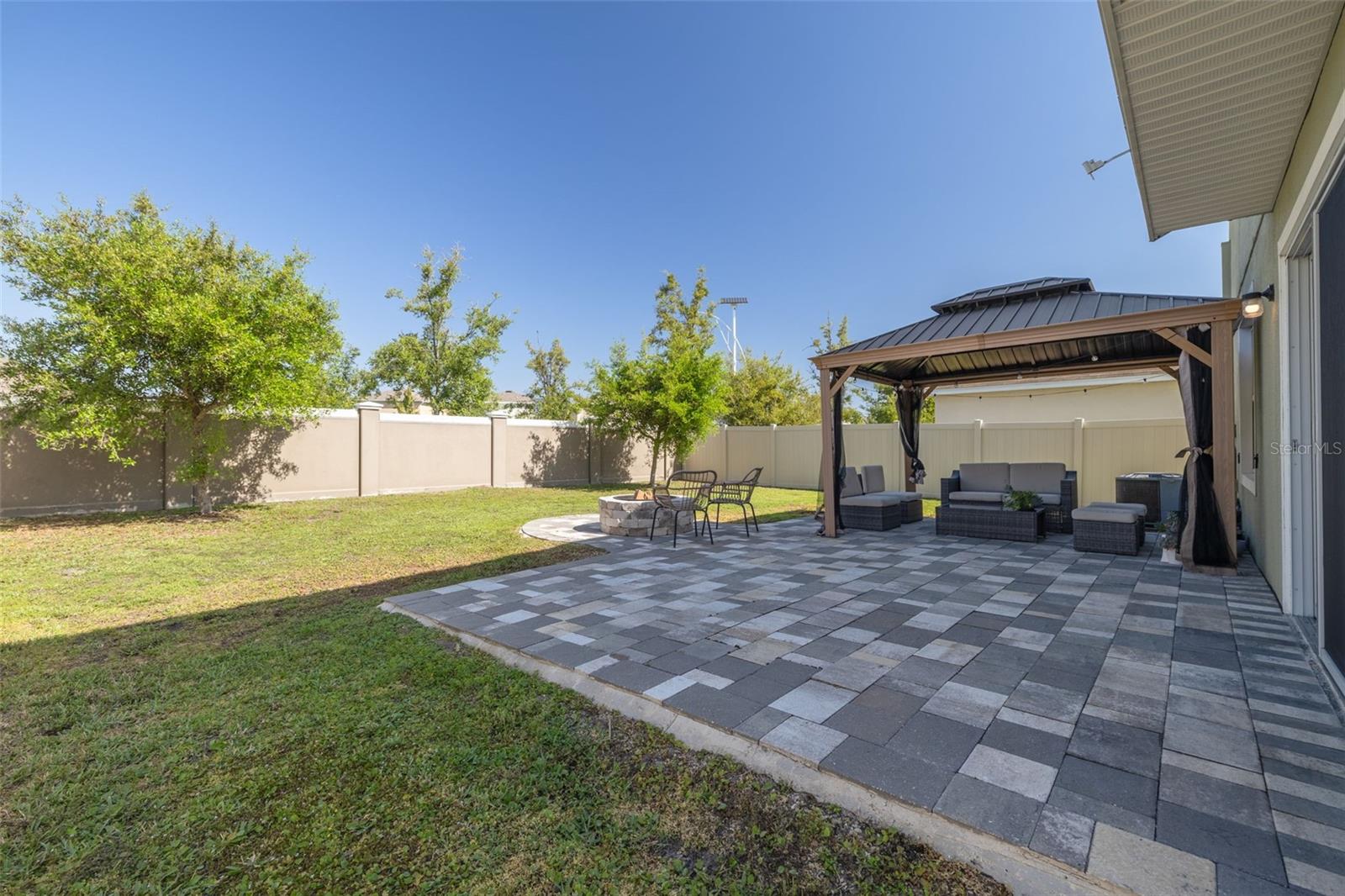 Image 21 of 70 For 7518 Tuscan Bay Circle