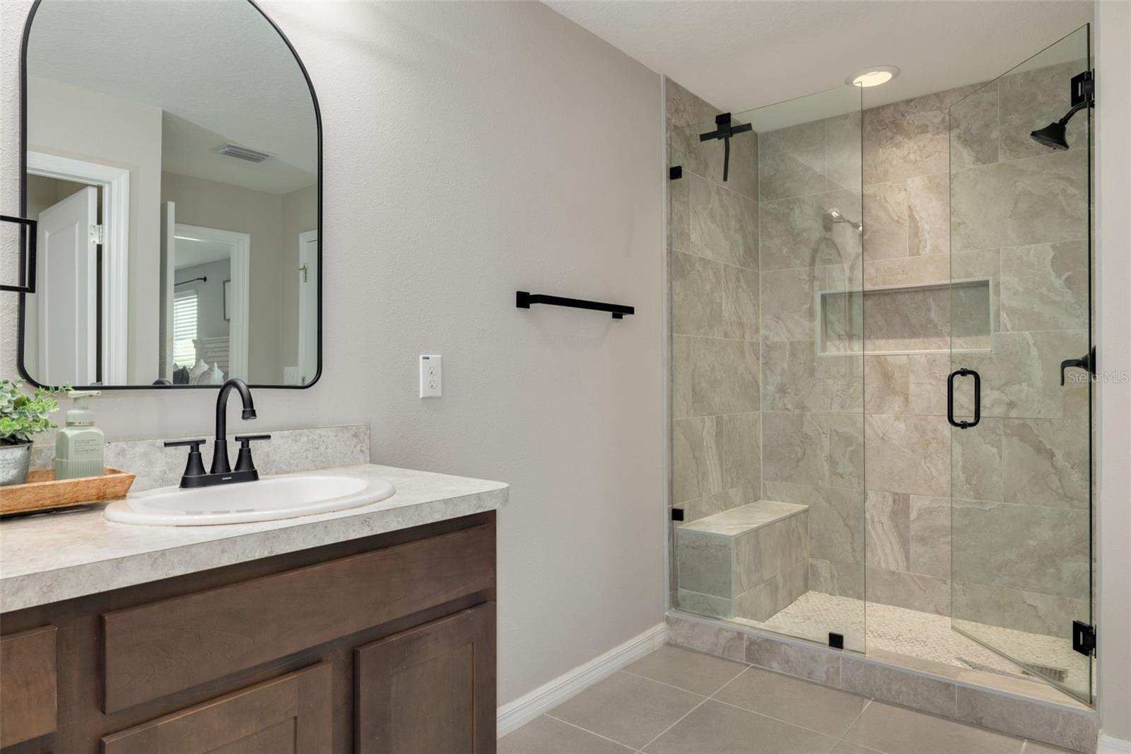 Image 31 of 70 For 7518 Tuscan Bay Circle