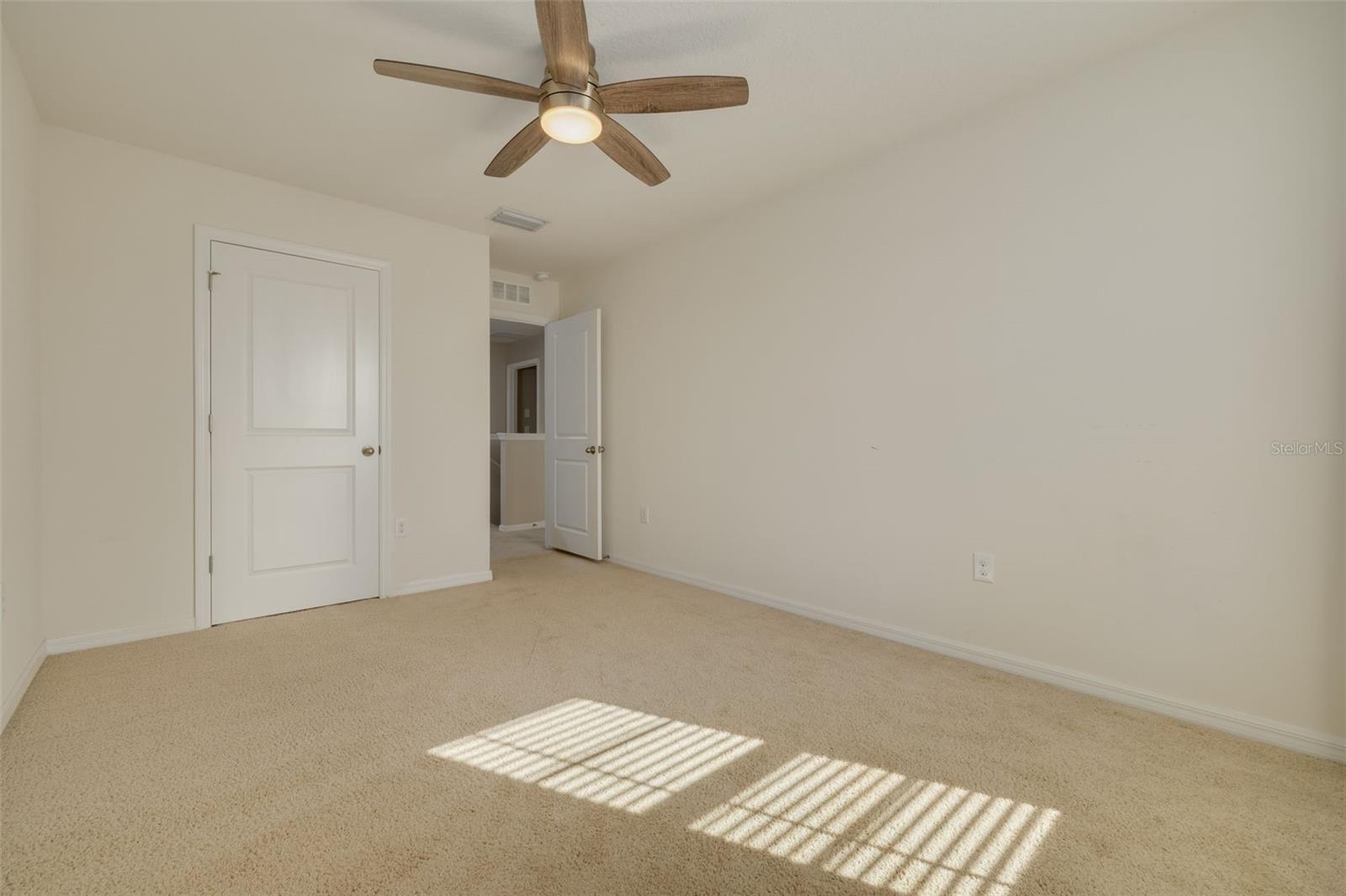 Image 41 of 70 For 7518 Tuscan Bay Circle