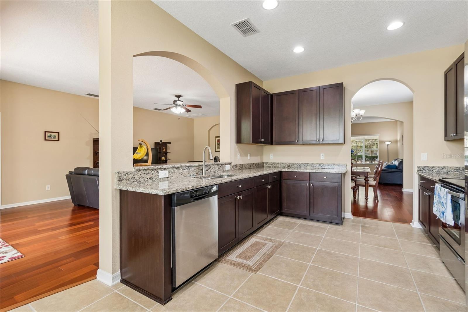 Image 12 of 47 For 10837 Breaking Rocks Drive