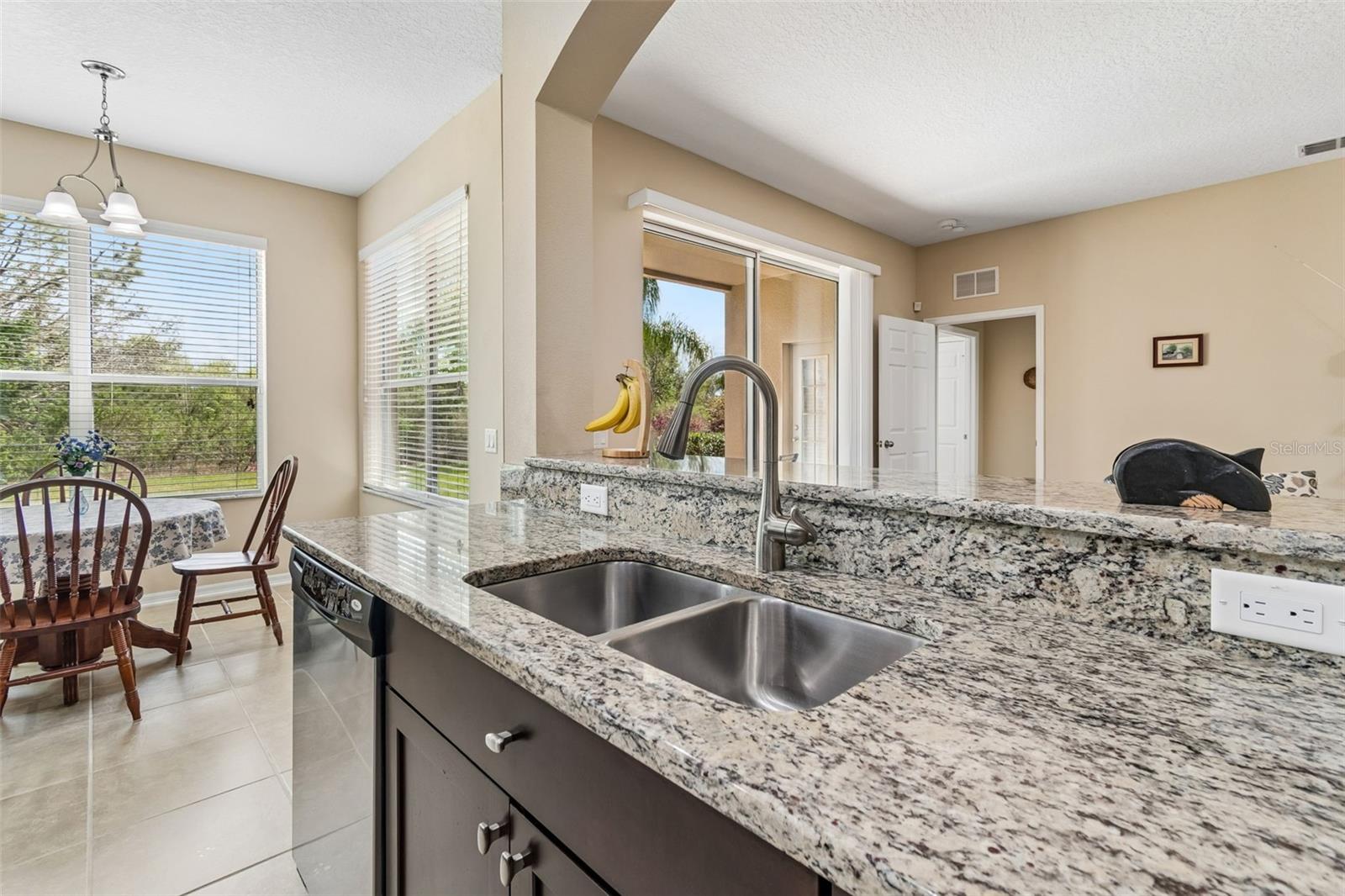 Image 14 of 47 For 10837 Breaking Rocks Drive