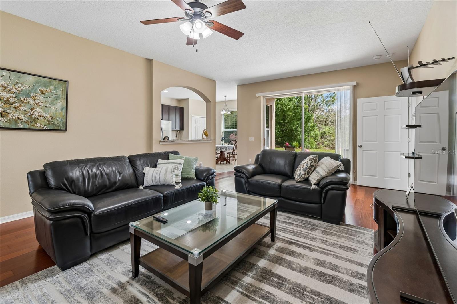 Image 16 of 47 For 10837 Breaking Rocks Drive