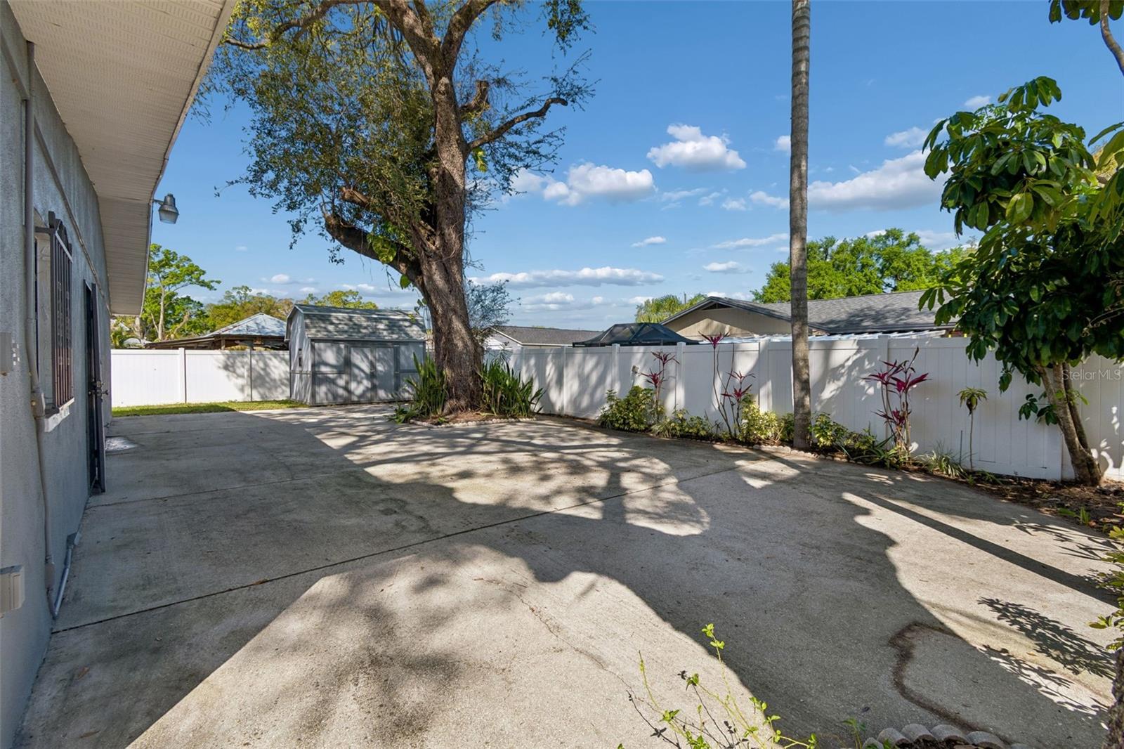 Image 33 of 41 For 6705 Ralston Beach Circle