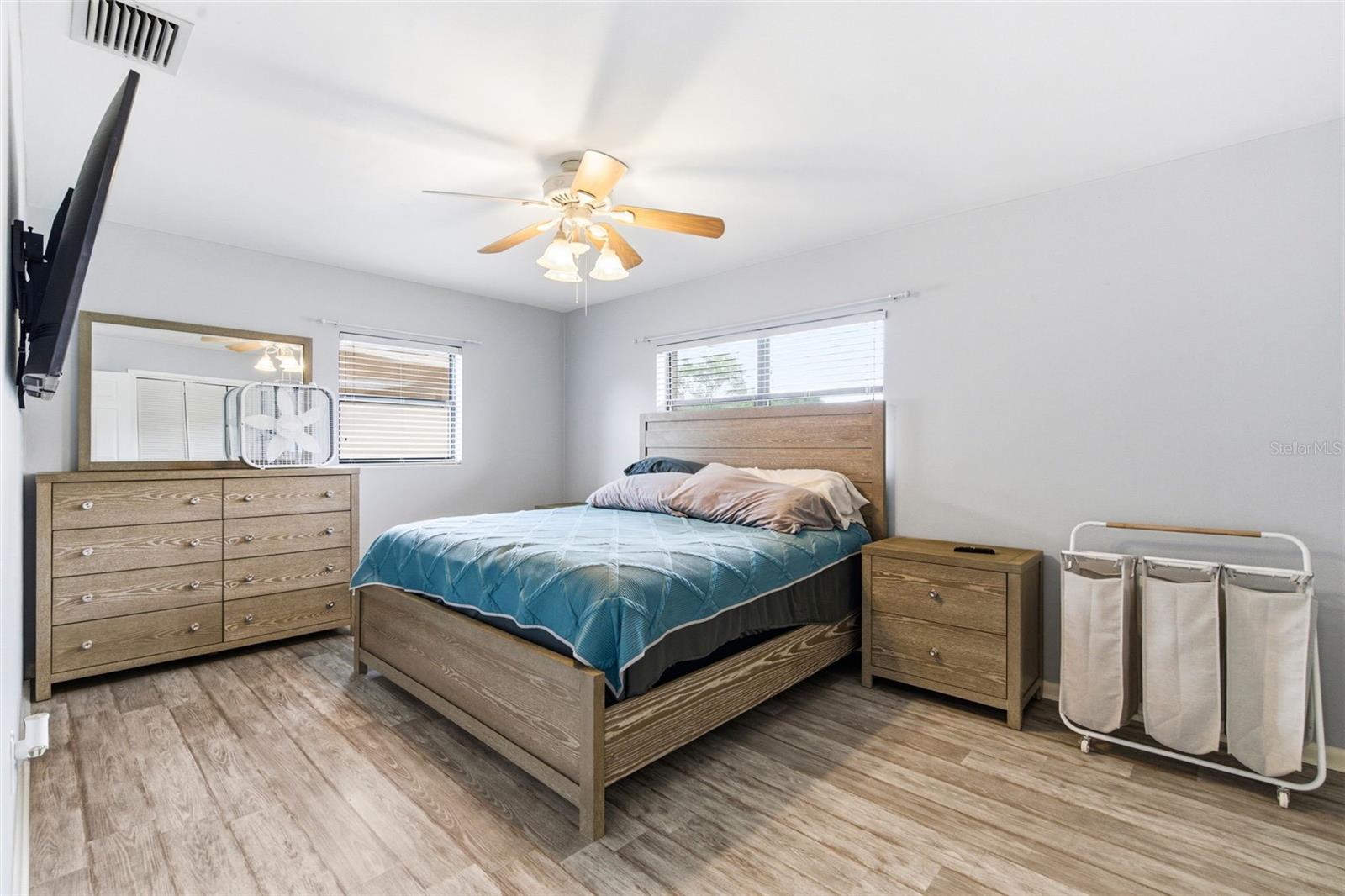 Image 13 of 27 For 2232 Norman Drive