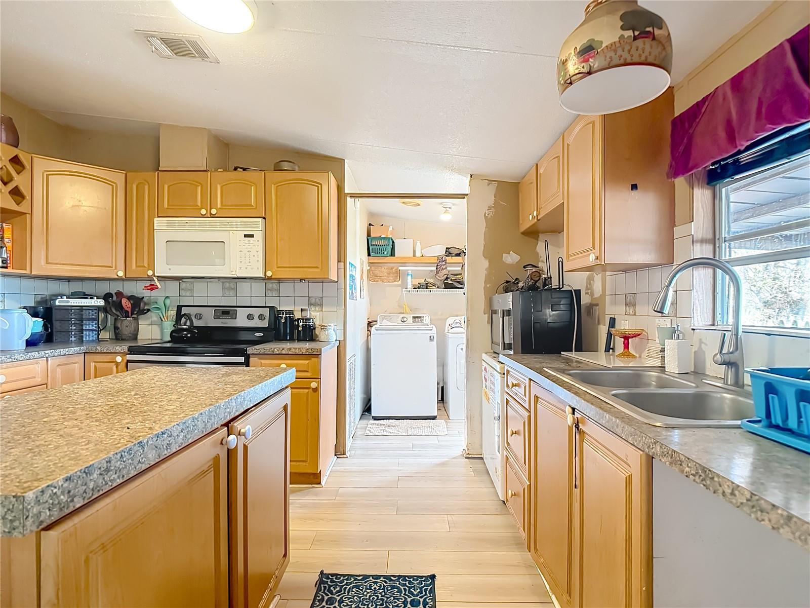 Image 11 of 65 For 2346 Haile Dean Road