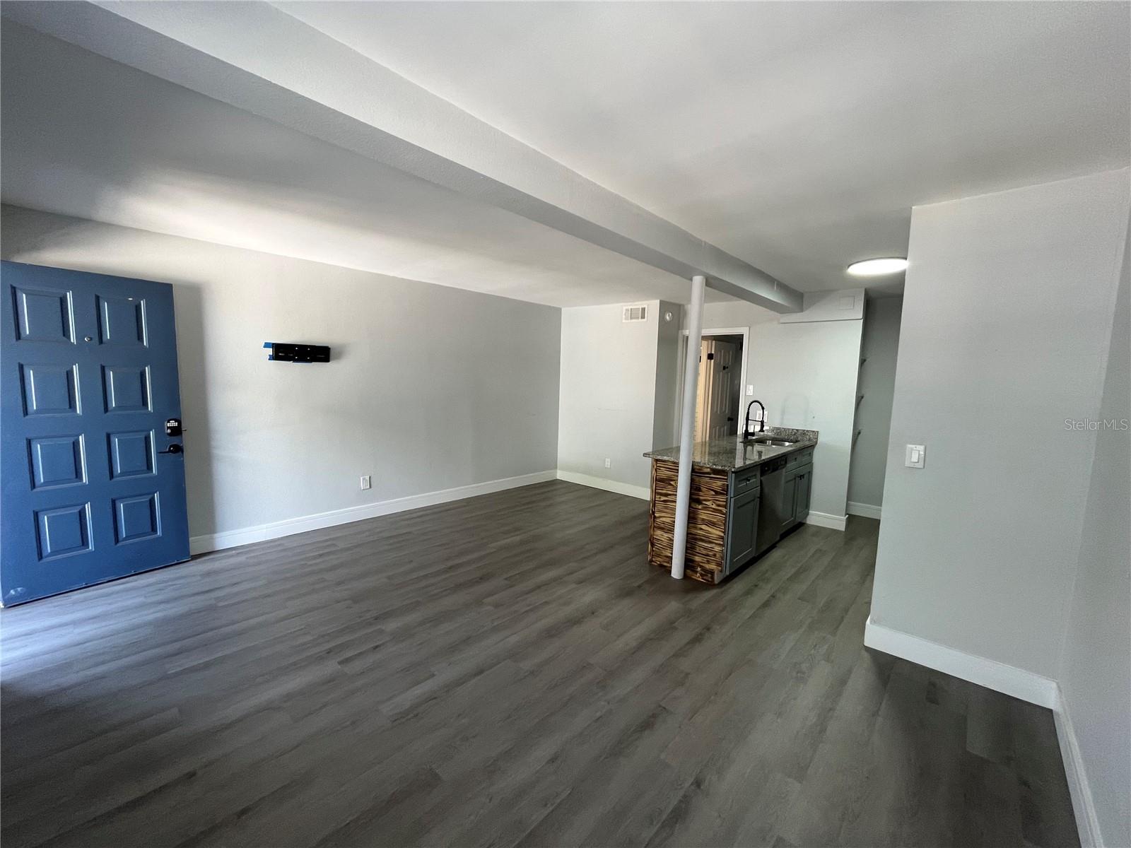 Image 10 of 20 For 4902 Gandy Boulevard E106