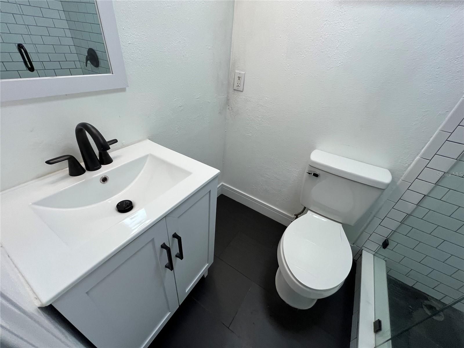 Image 13 of 20 For 4902 Gandy Boulevard E106