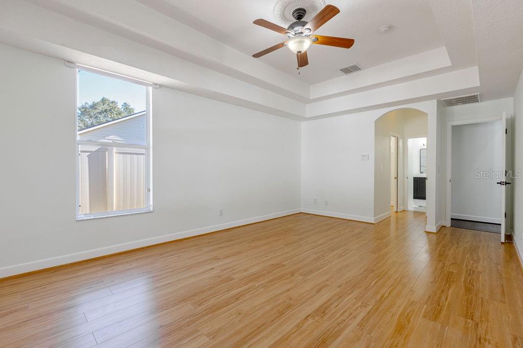 Image 14 of 27 For 1032 Legends Pass Drive