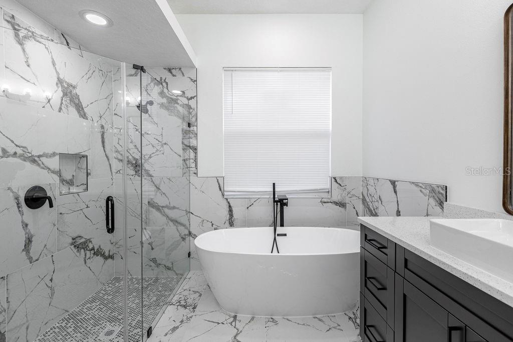 Image 17 of 27 For 1032 Legends Pass Drive