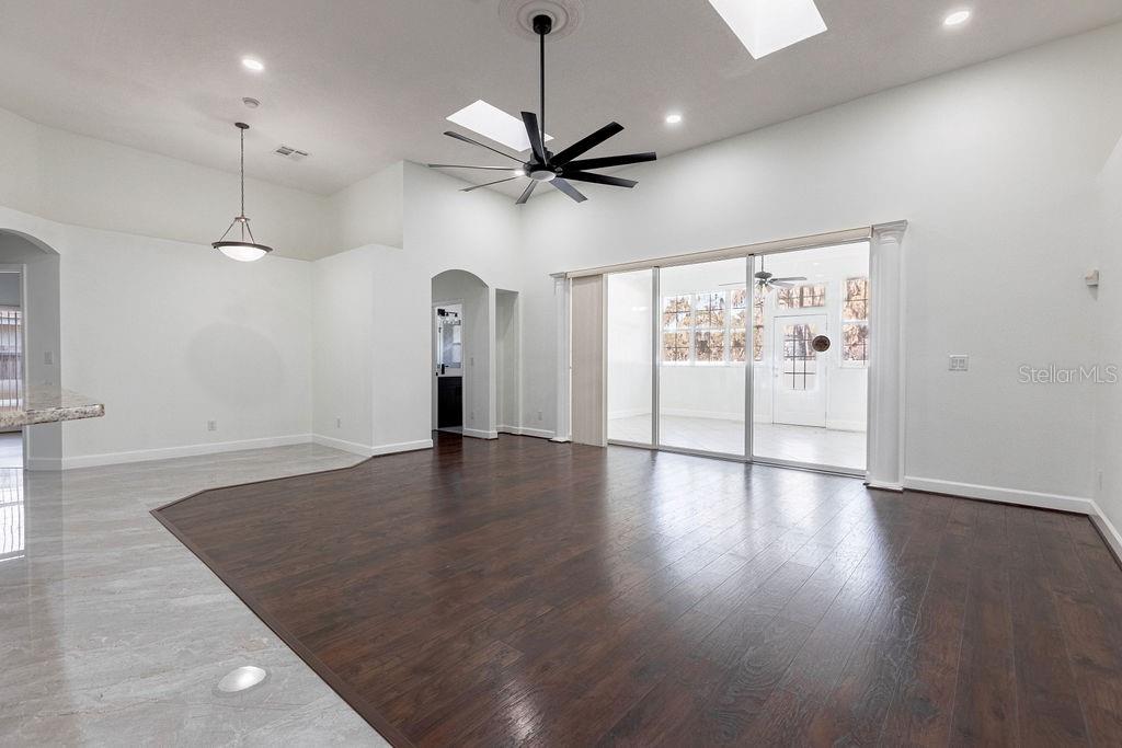 Image 4 of 27 For 1032 Legends Pass Drive