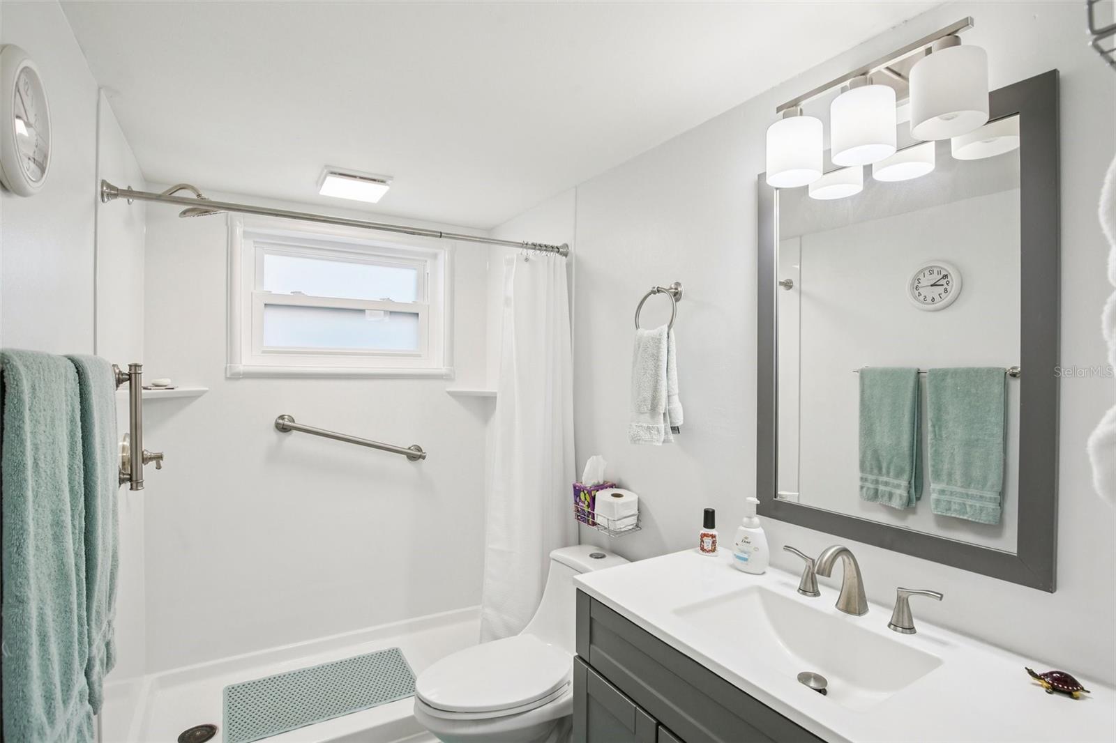 Image 17 of 40 For 3613 Coppertree Circle