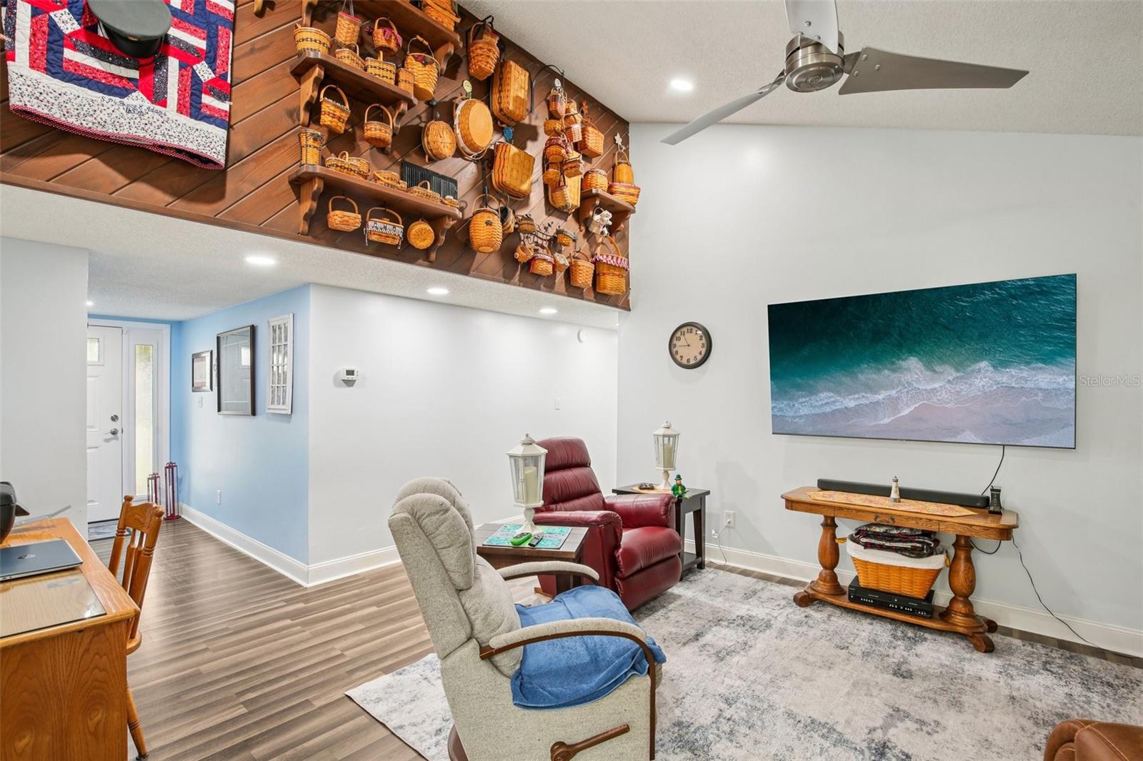 Image 2 of 40 For 3613 Coppertree Circle