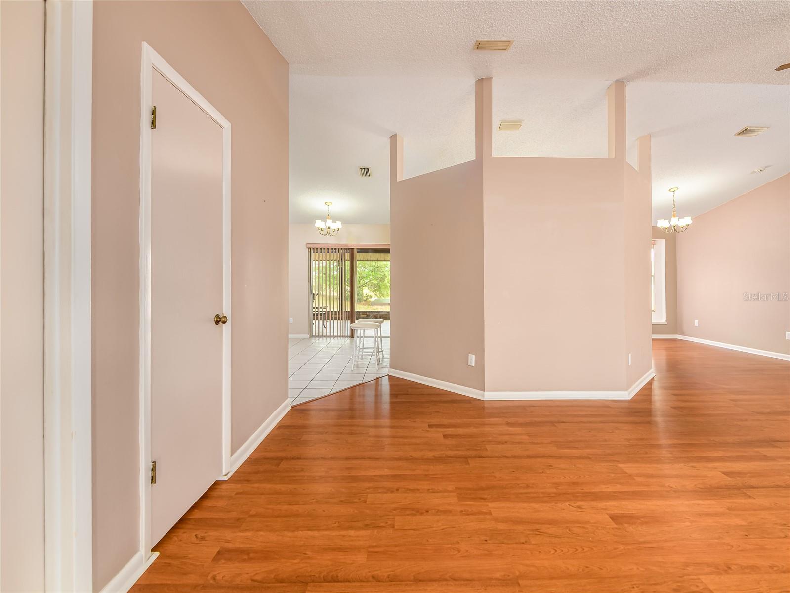 Image 12 of 44 For 24180 Landing Drive