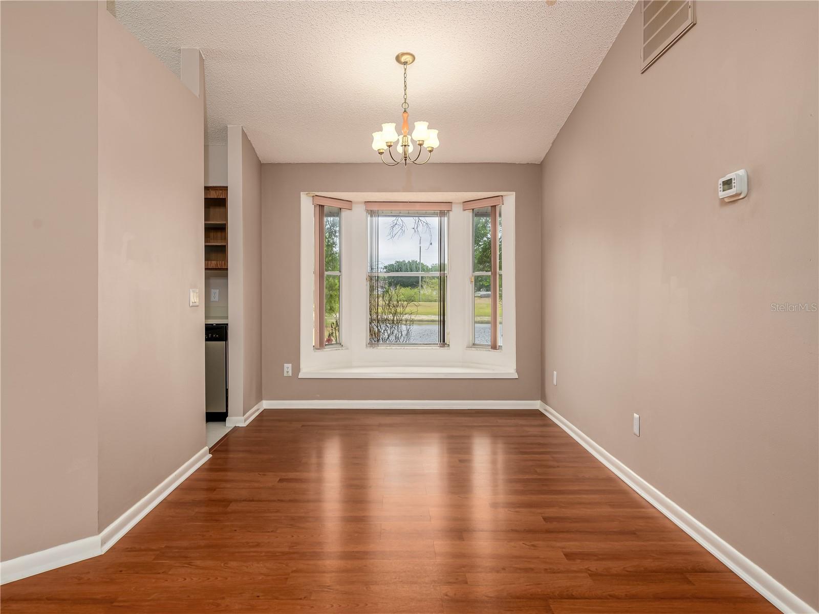 Image 16 of 44 For 24180 Landing Drive