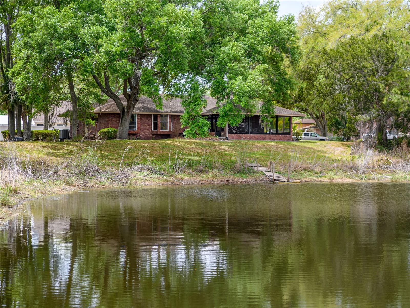 Image 40 of 44 For 24180 Landing Drive