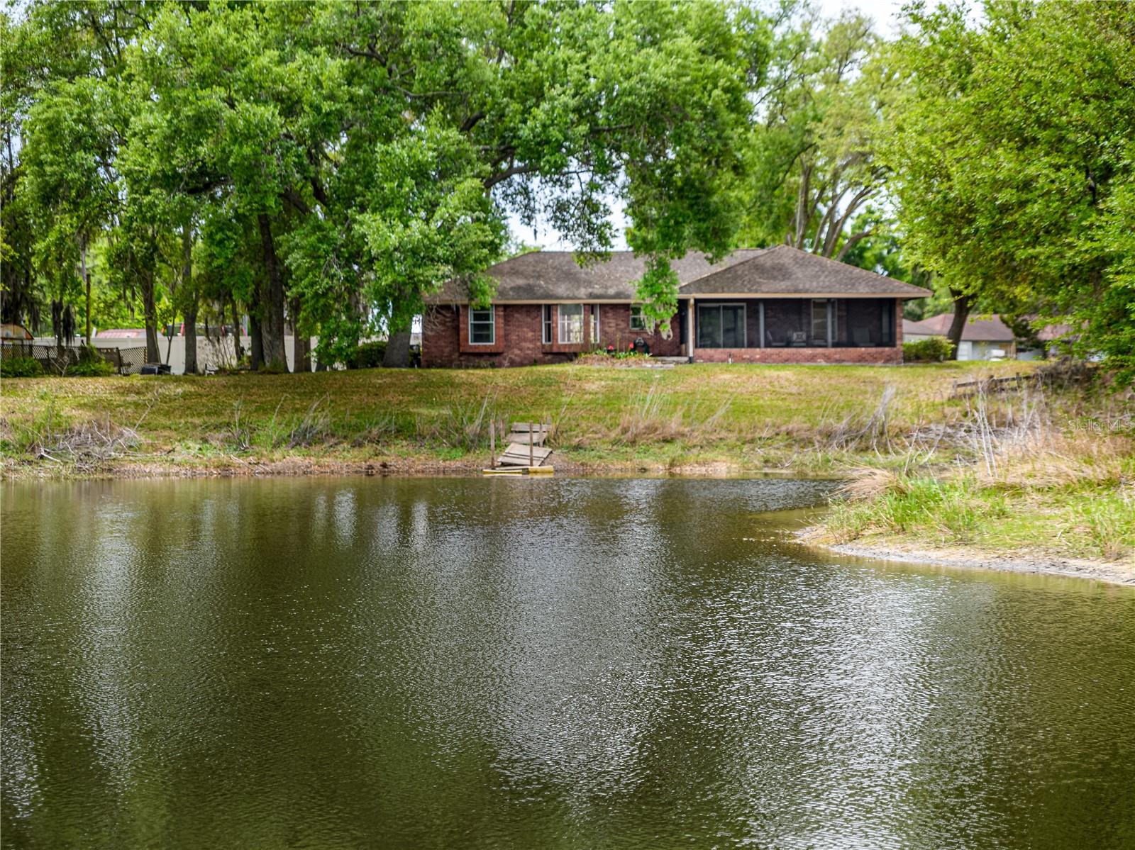 Image 41 of 44 For 24180 Landing Drive