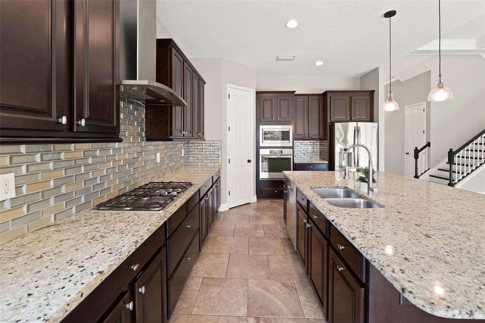 Image 18 of 41 For 7011 Covington Stone Avenue