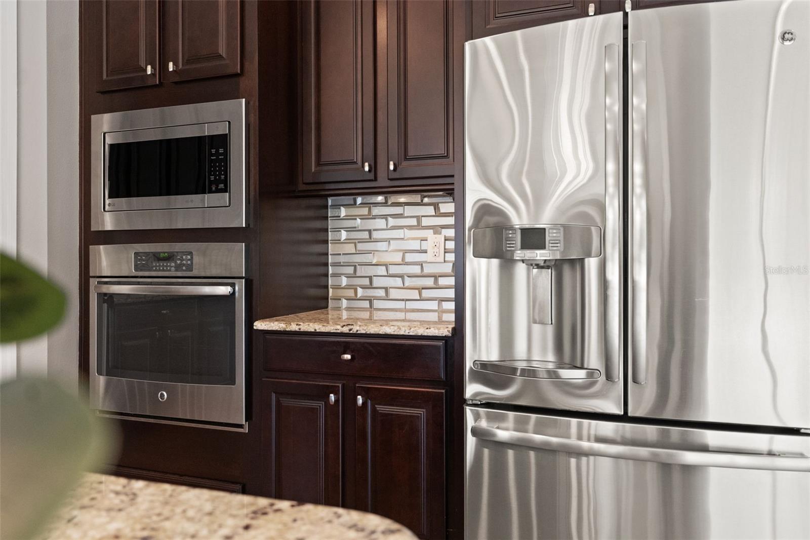 Image 19 of 41 For 7011 Covington Stone Avenue