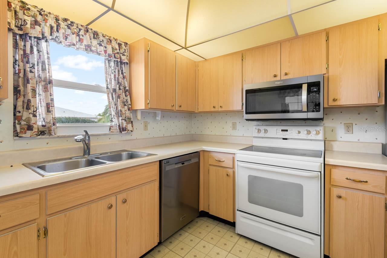 Image 12 of 45 For 656 Fort Duquesna Drive