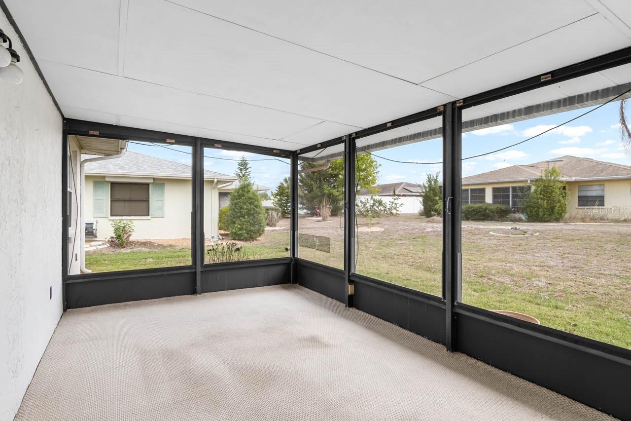 Image 26 of 45 For 656 Fort Duquesna Drive