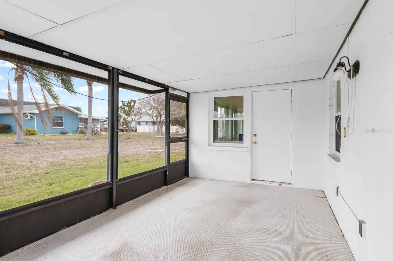 Image 27 of 45 For 656 Fort Duquesna Drive