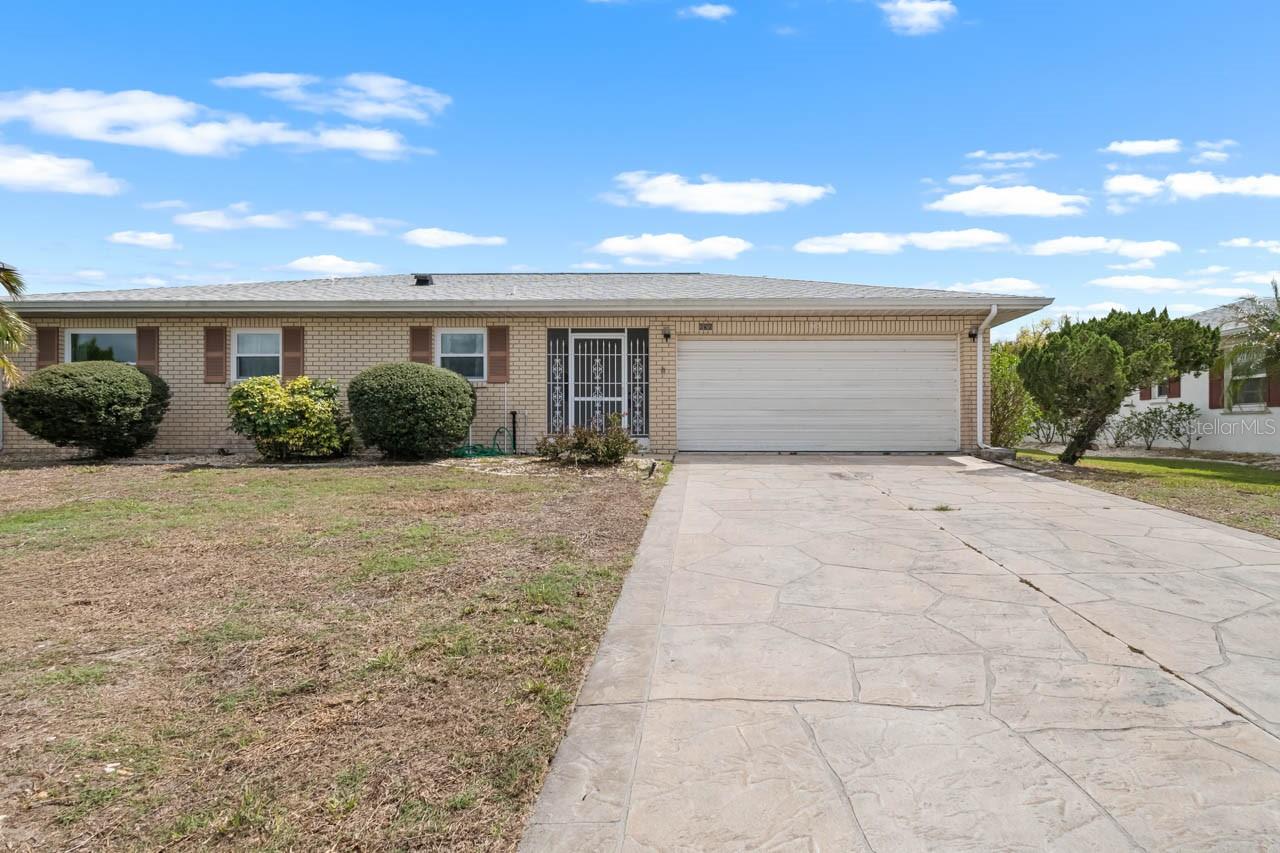 Image 3 of 45 For 656 Fort Duquesna Drive