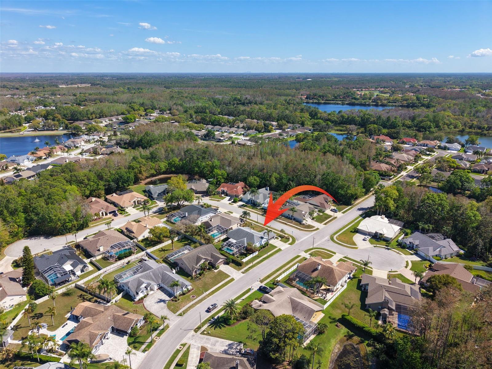 Listing photo id 49 for 7437 Cheltnam Court