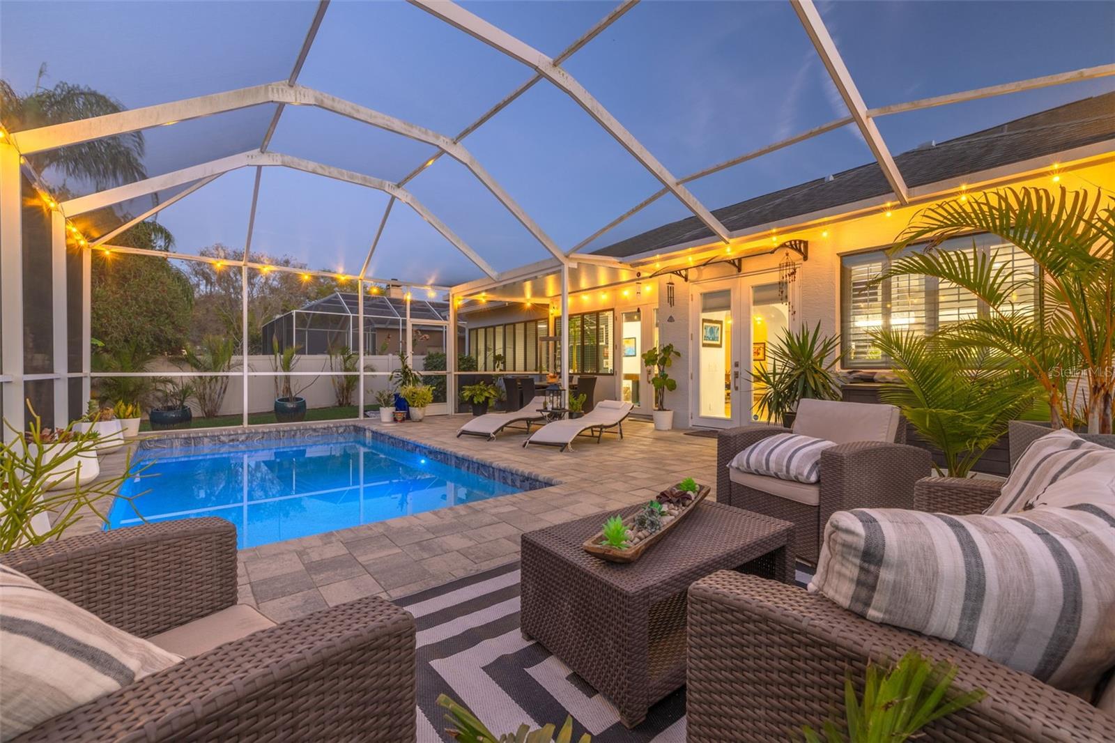 Listing photo id 6 for 7437 Cheltnam Court