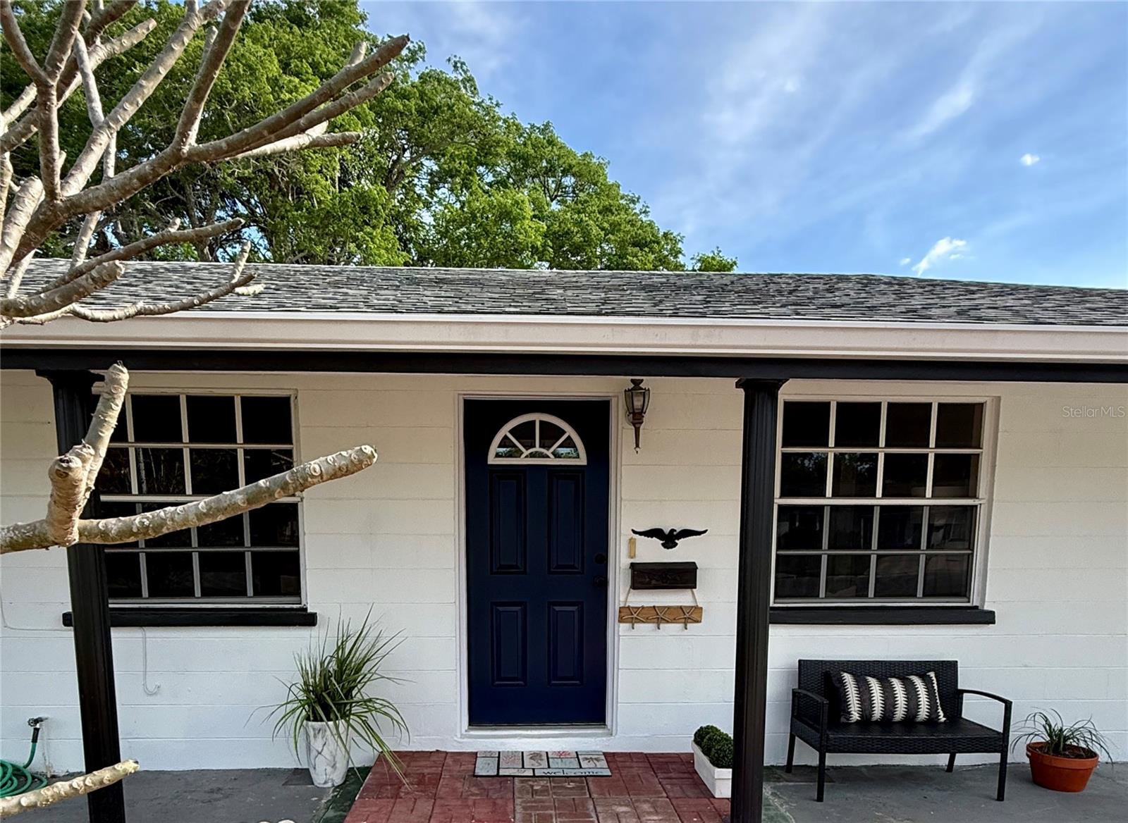 Image 3 of 55 For 4102 Bay Vista Avenue