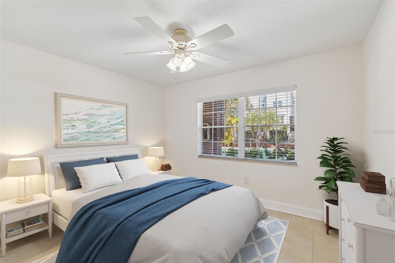 Image 12 of 39 For 208 Danube Avenue 103