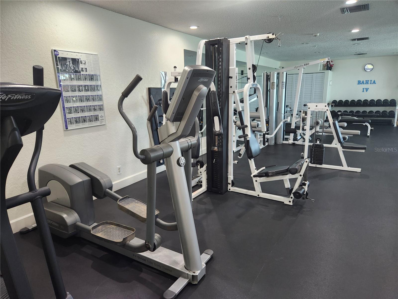 Image 14 of 17 For 6287 Bahia Del Mar Circle 311