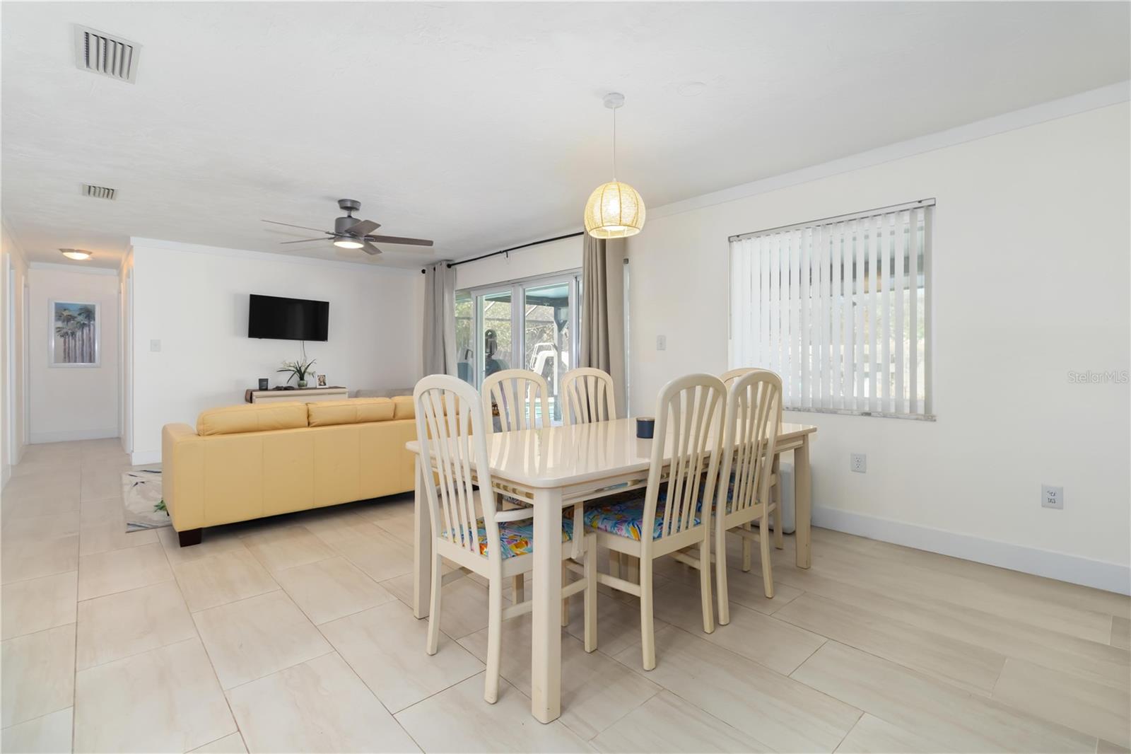 Image 10 of 28 For 1855 Sandbar Drive