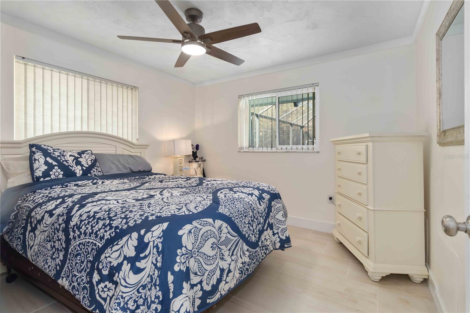 Image 18 of 28 For 1855 Sandbar Drive