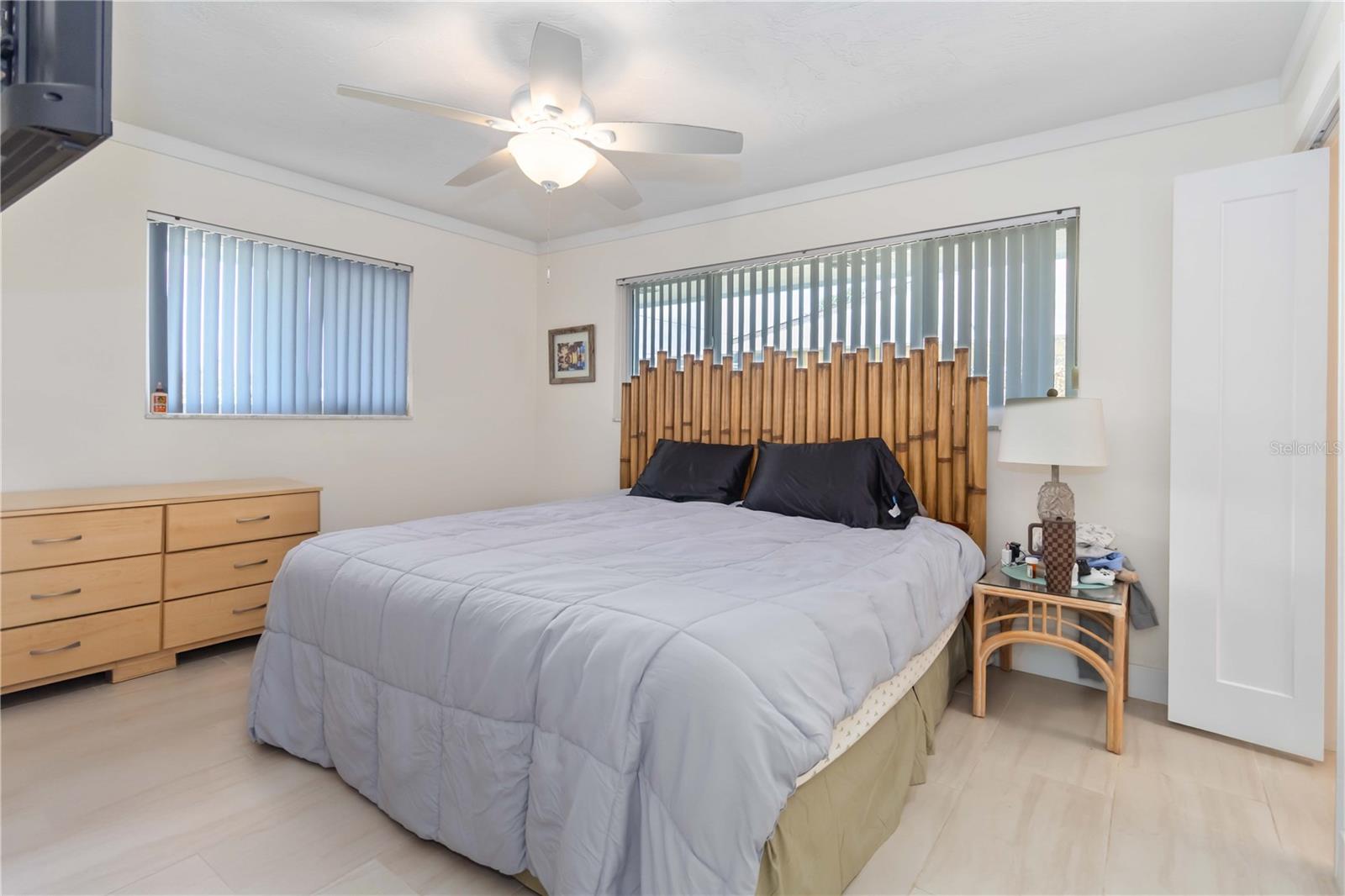 Image 20 of 28 For 1855 Sandbar Drive