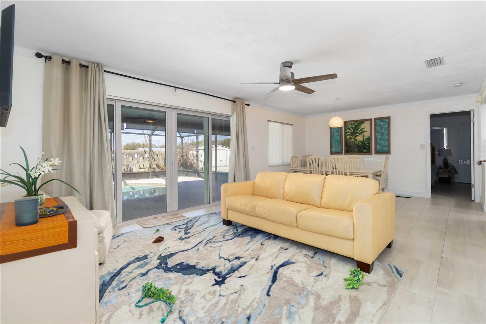 Image 7 of 28 For 1855 Sandbar Drive