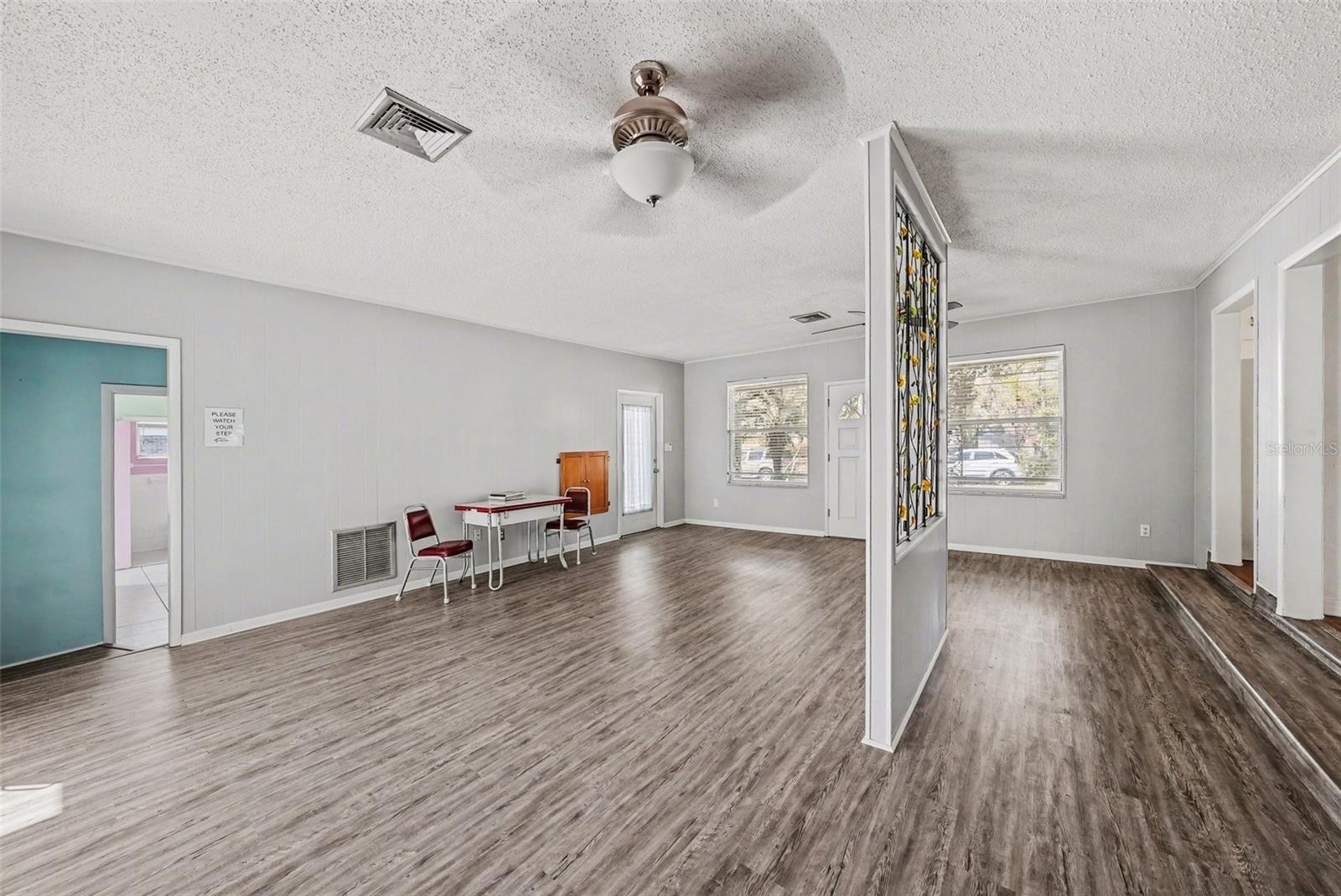 Image 8 of 33 For 509 Walker Street