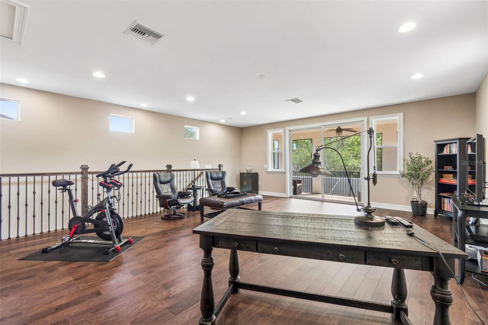 Image 11 of 100 For 29190 Picana Lane