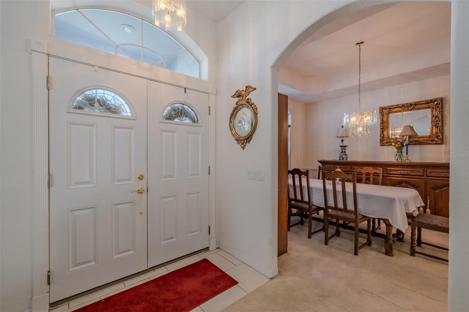 Listing photo id 15 for 3732 Hollow Wood Drive