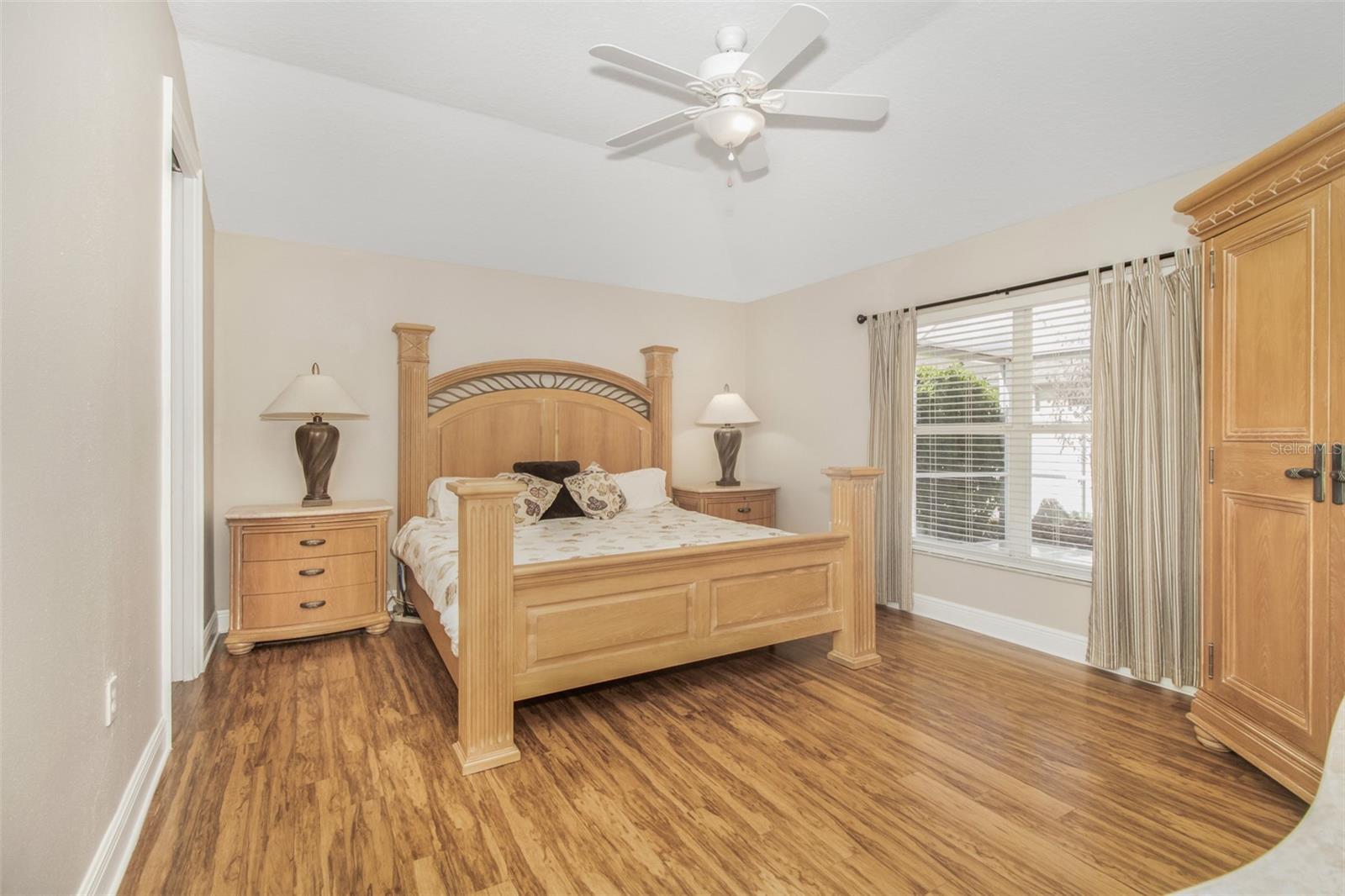 Image 18 of 34 For 19331 Haskell Place