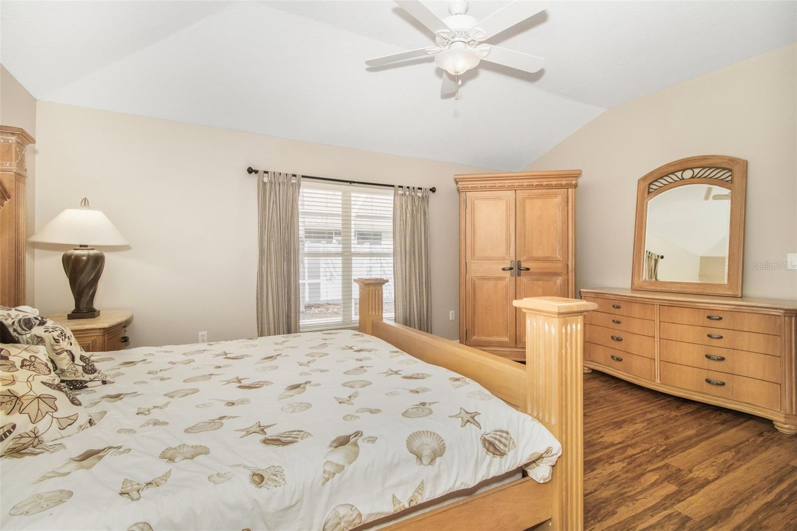 Image 19 of 34 For 19331 Haskell Place