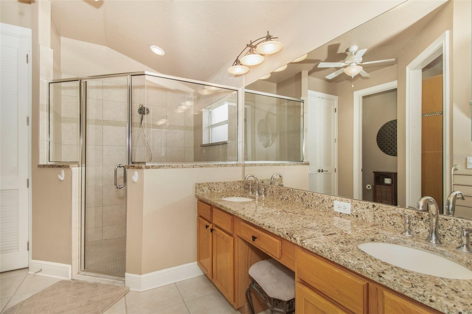 Image 20 of 34 For 19331 Haskell Place