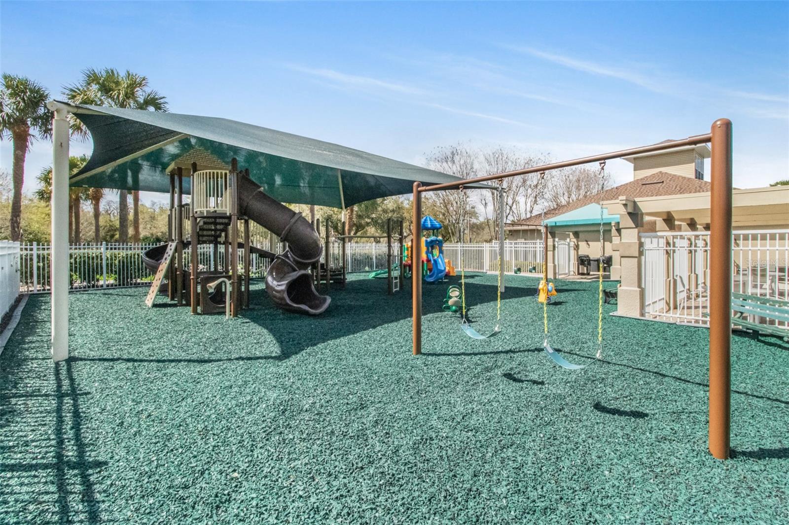 Image 28 of 34 For 19331 Haskell Place