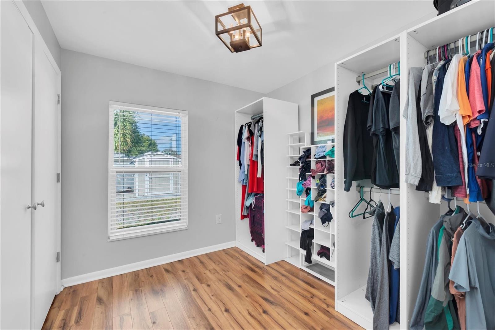 Image 16 of 39 For 3623 Gray Street