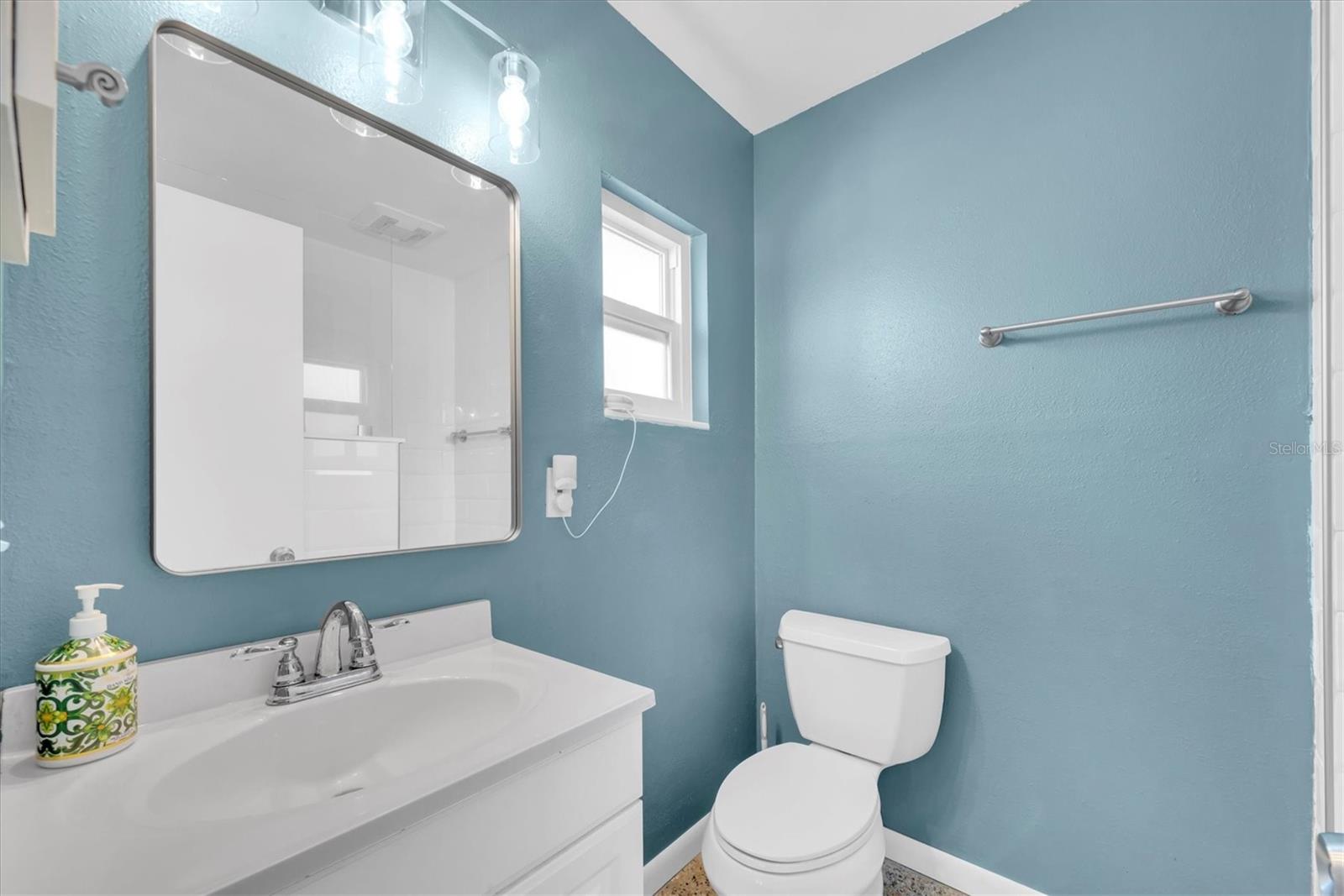 Image 24 of 39 For 3623 Gray Street