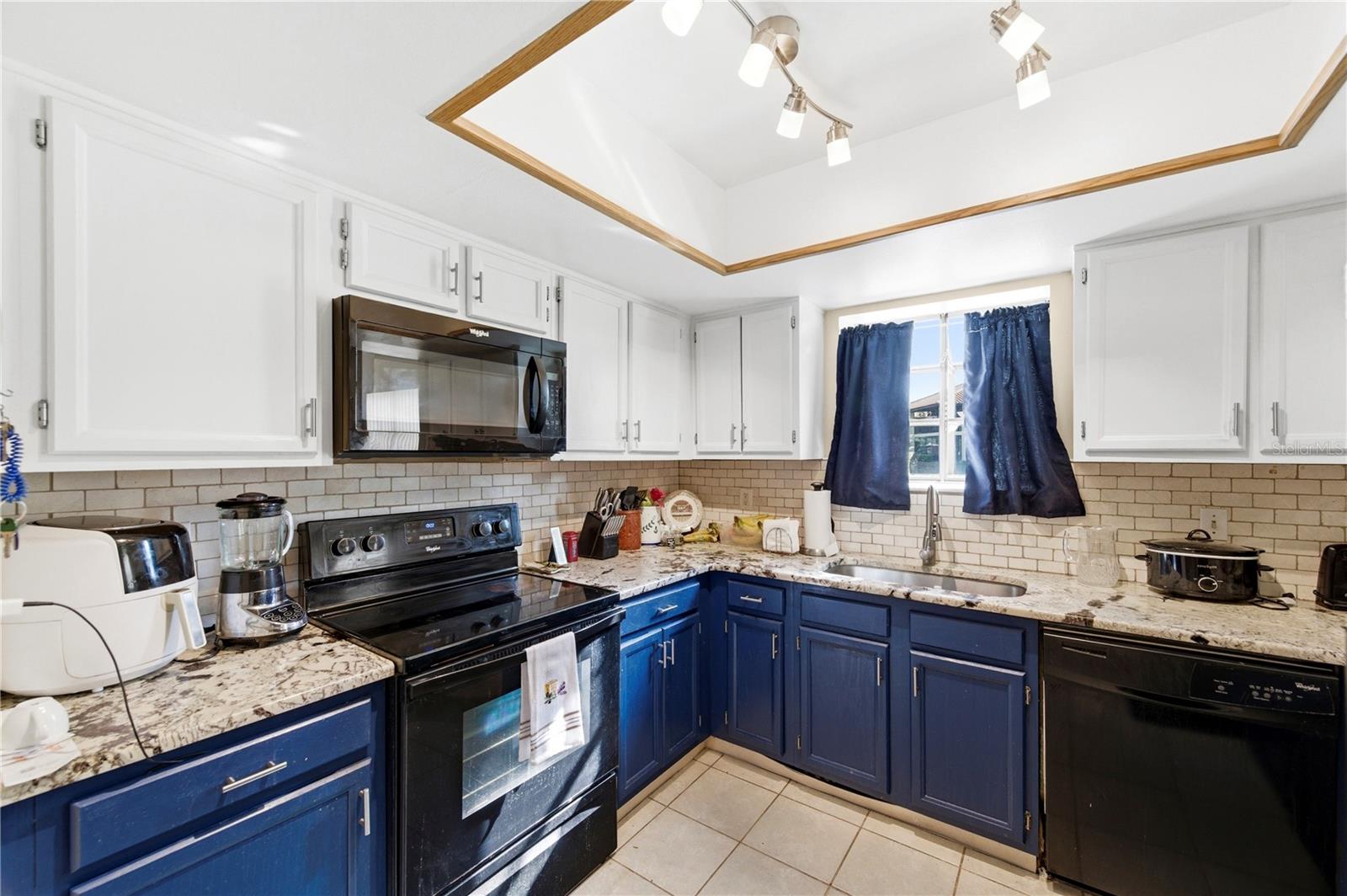 Image 4 of 24 For 2506 Hammock Court 2506