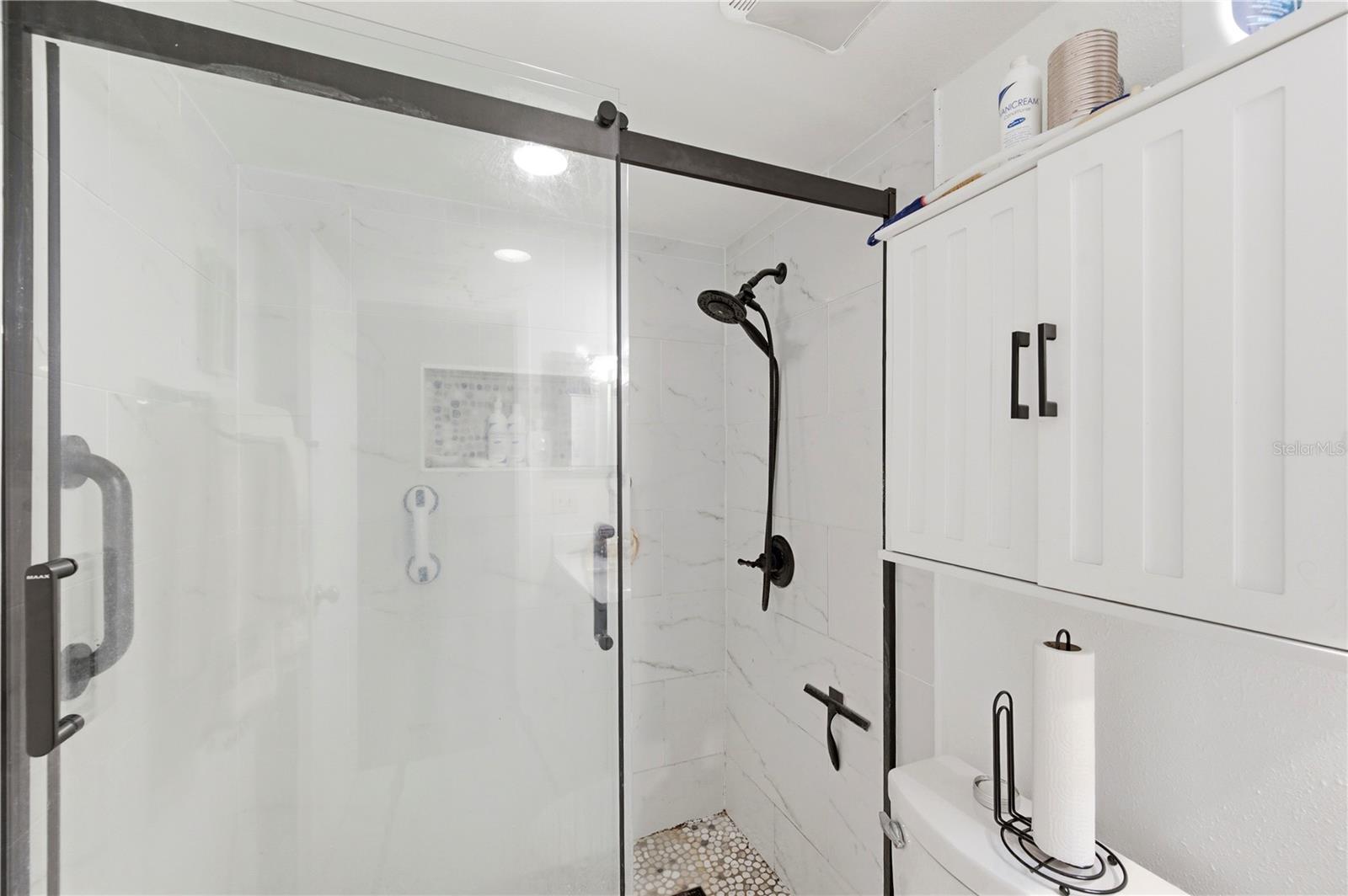 Image 8 of 24 For 2506 Hammock Court 2506