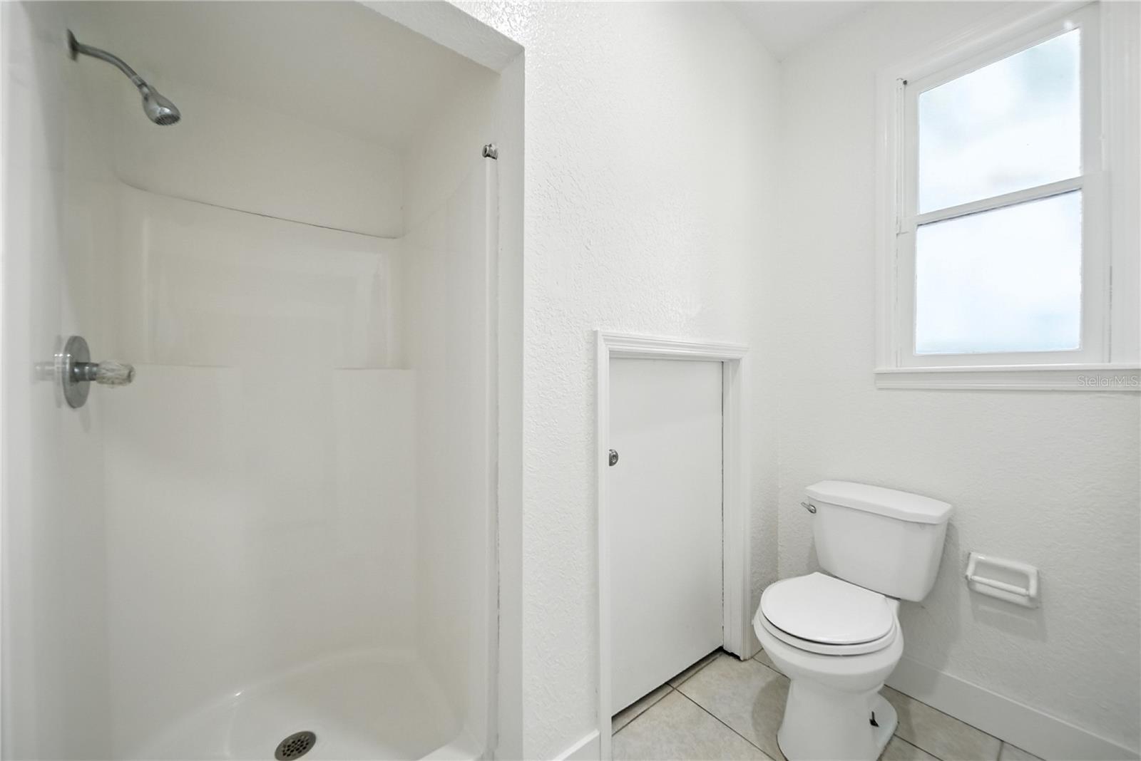 Image 18 of 30 For 501 Sparkman Avenue