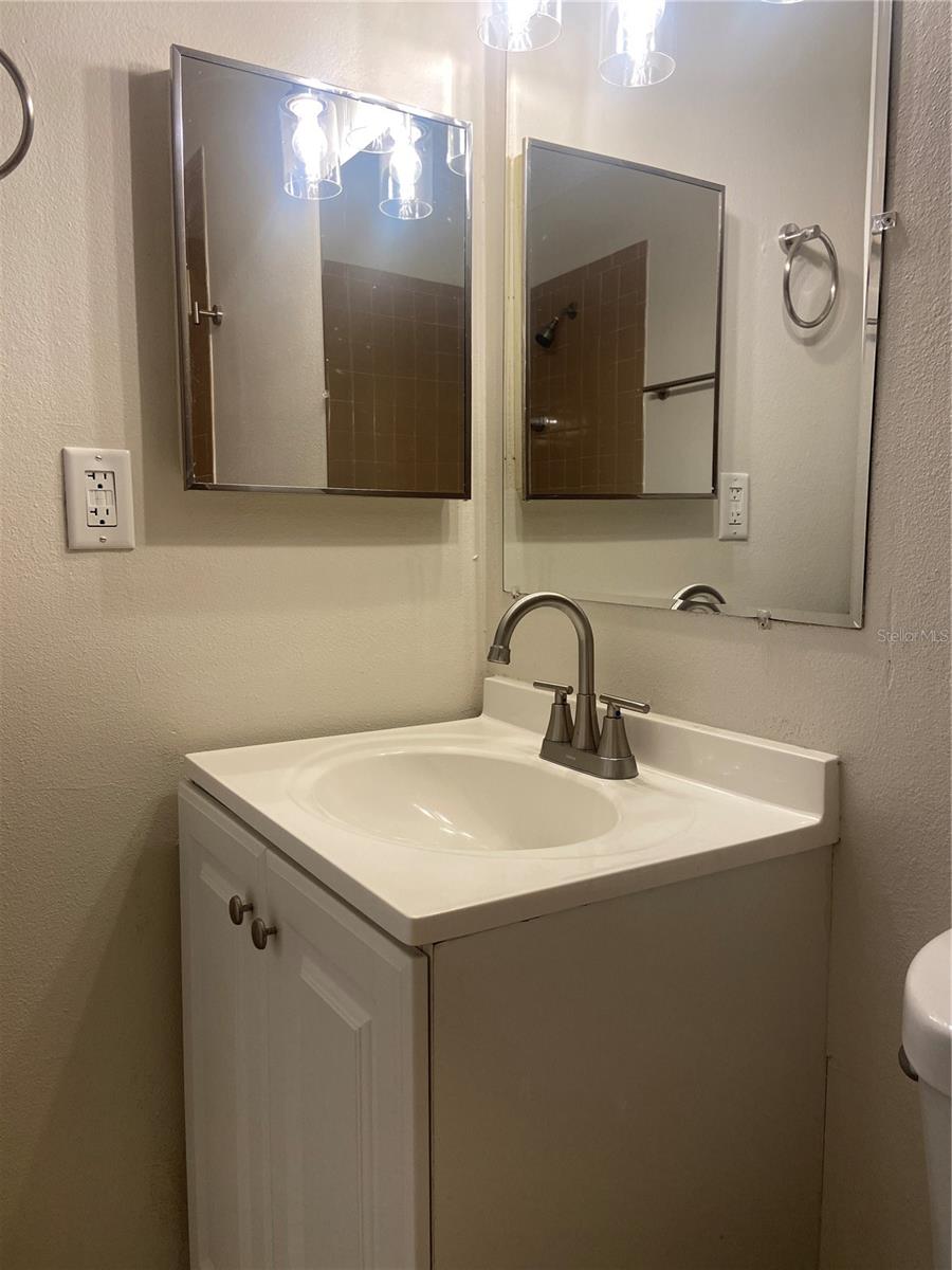 Image 12 of 23 For 3822 Valley Tree Dr Valley Tree Drive