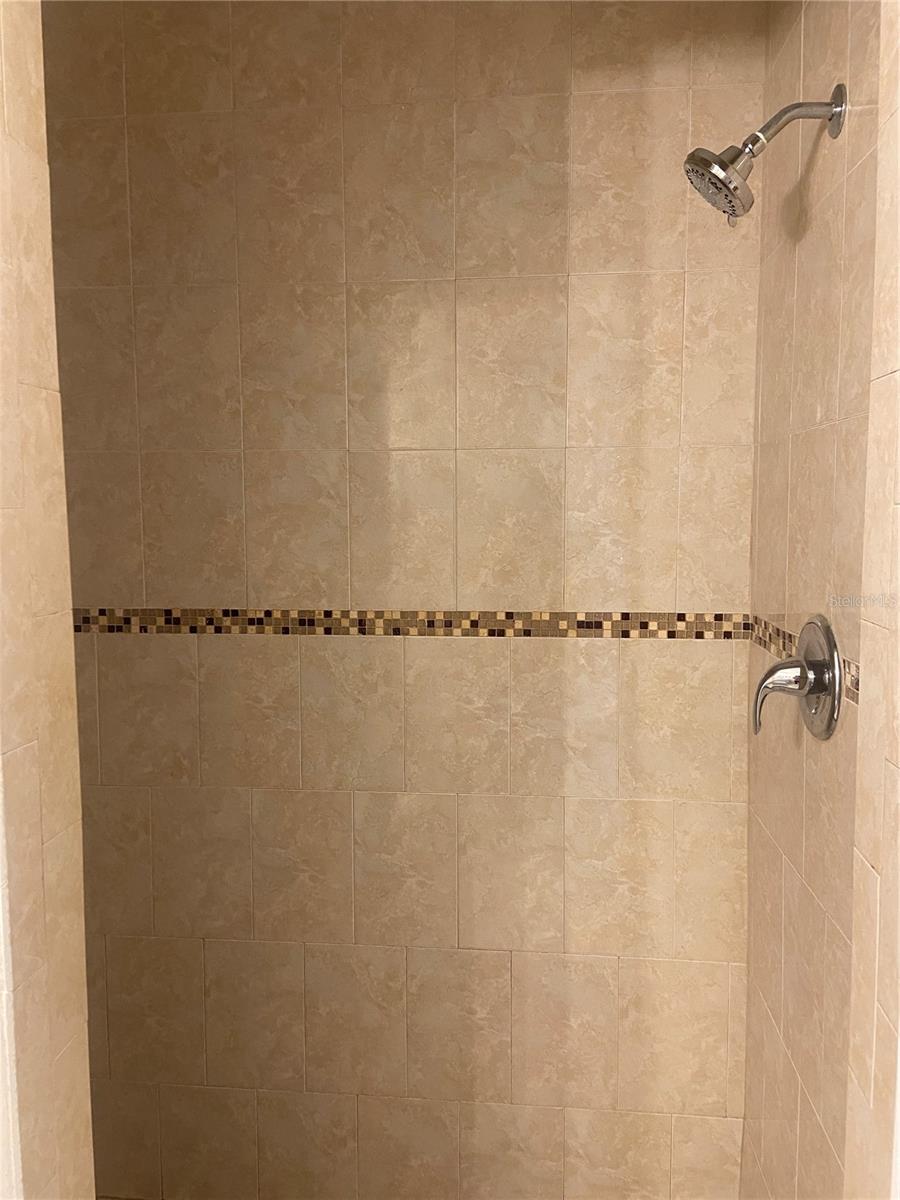 Image 13 of 23 For 3822 Valley Tree Dr Valley Tree Drive